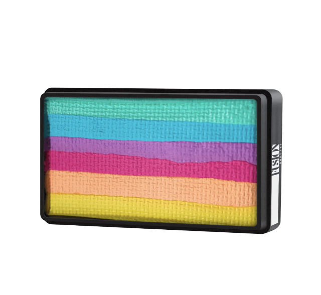 The Infinity Faces Face- & Body Paint Aqua Fusion - Leannes Rainbow Bliss - One Stroke (30g) palette features five horizontal stripes in vibrant shades with a black border and textured surface—ideal for stunning One Stroke effects with a flat brush.